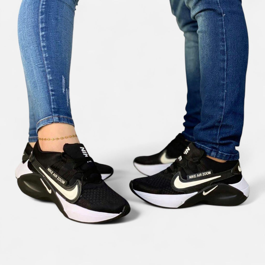 Zoom x
